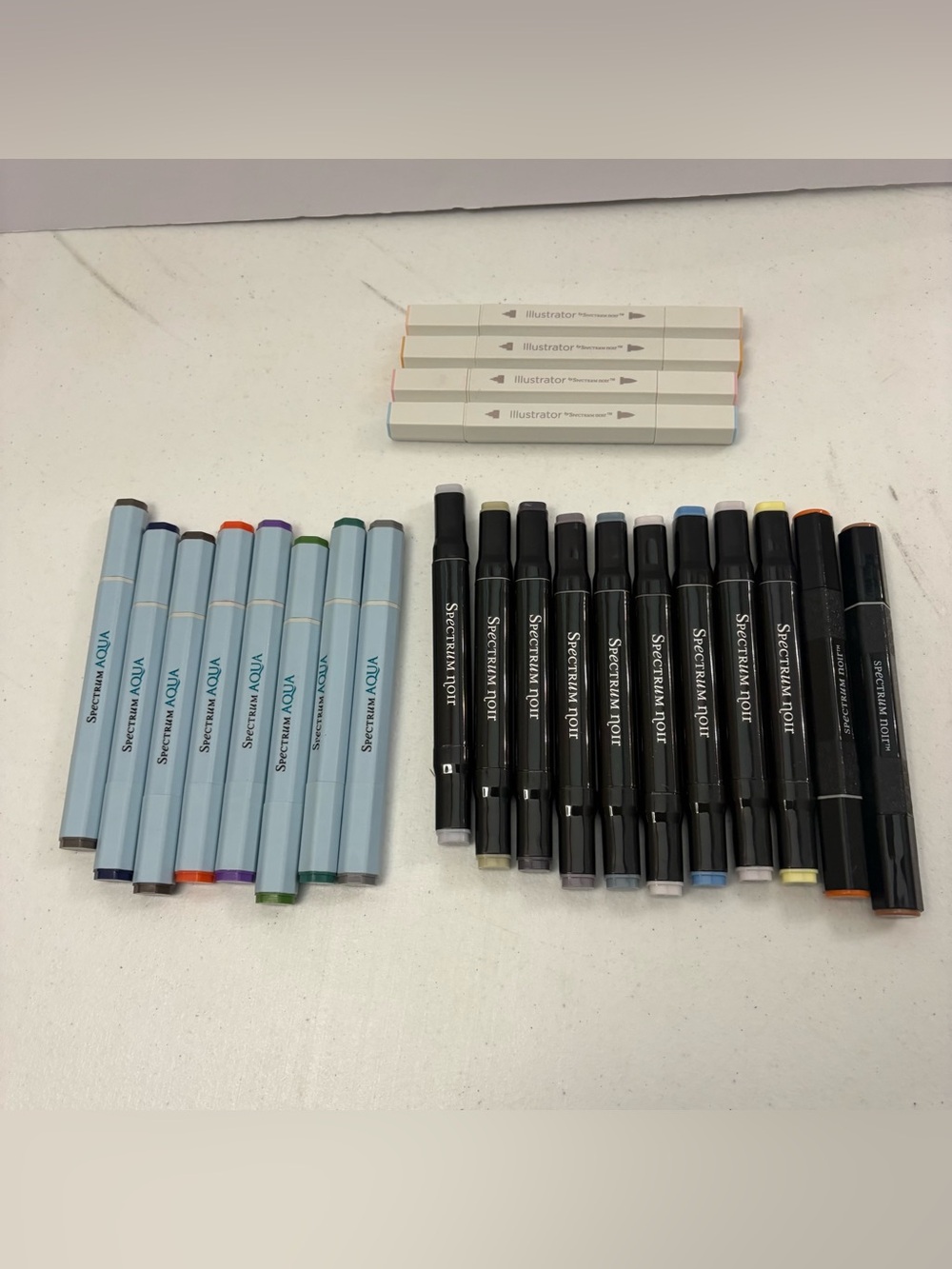 Spectrum Noir Aqua Markers - 23 Markers Illustrator